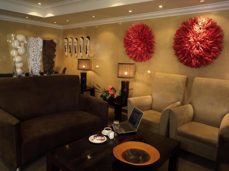 Peermont Mondior Hotel Габороне Экстерьер фото