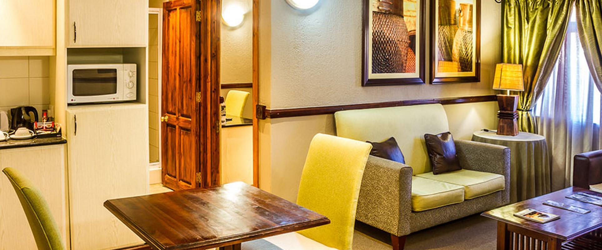 Peermont Mondior Hotel Габороне Экстерьер фото
